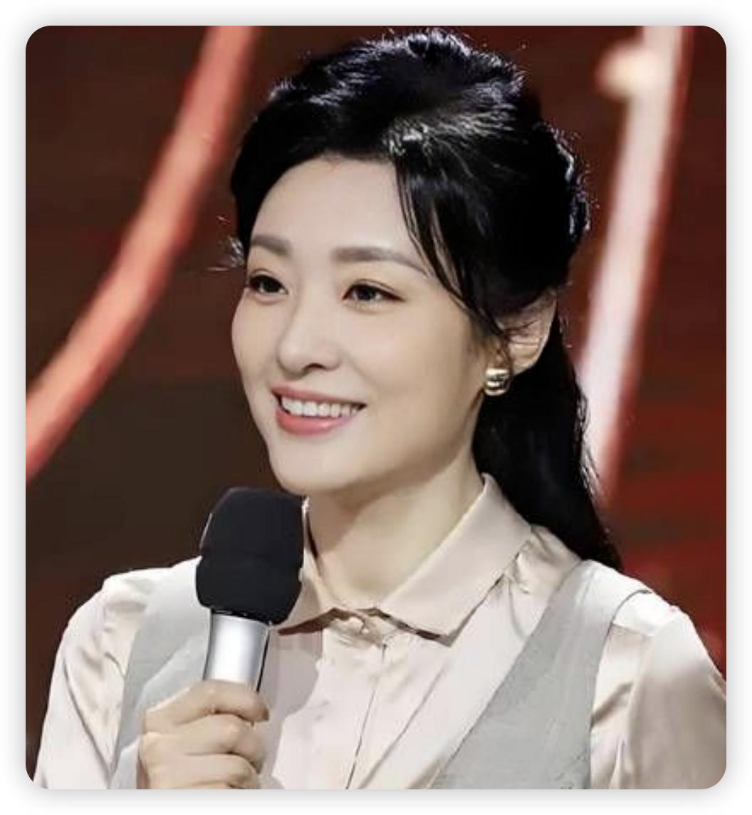 57岁周涛：成名后放弃初恋，转身嫁大8岁富商，如今生活怎样？