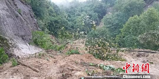 连日强降雨 云南腾冲突发山洪泥石流灾害