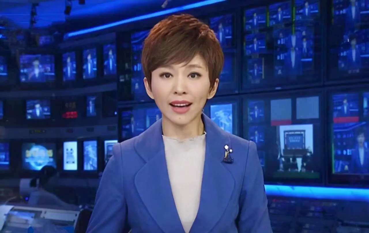 欧阳夏丹消失3年突然亮相，她离开央视后去哪里了？答案让人泪目