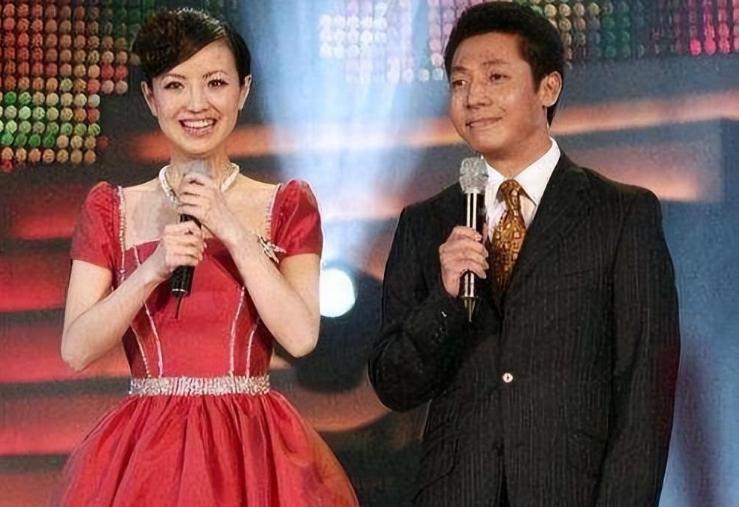 央视的美女主持涂经纬，不但活跃在荧屏上，还在专业上不断进取