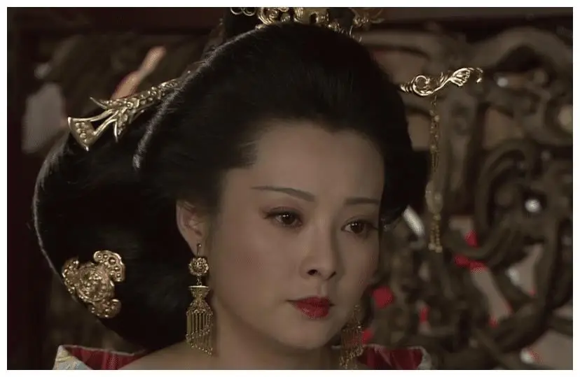 袁立 和张怡宁老公同居12年，分手后三婚两离，如今过的怎么样？
