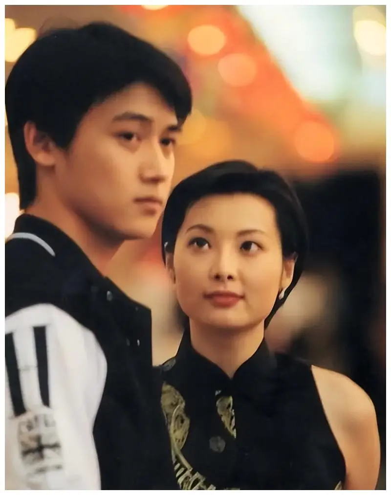 袁立 和张怡宁老公同居12年，分手后三婚两离，如今过的怎么样？
