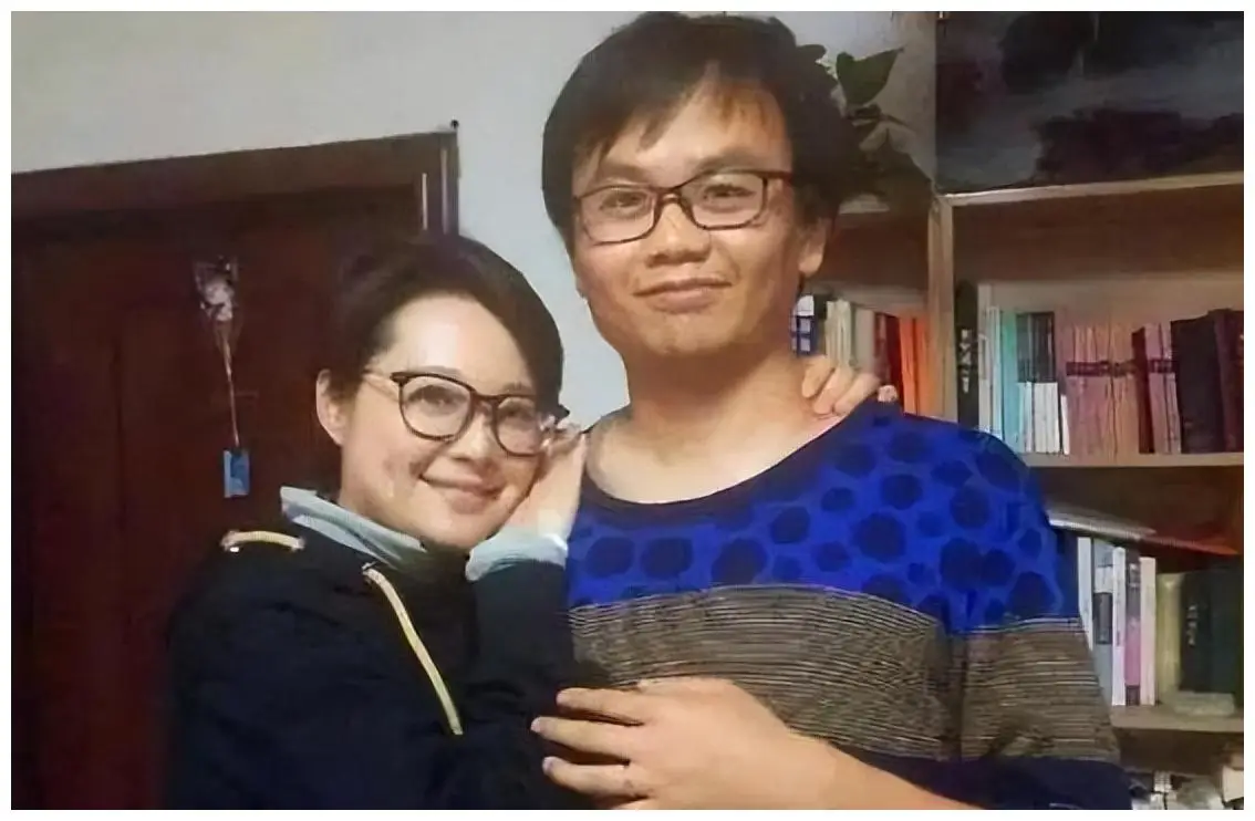 袁立 和张怡宁老公同居12年，分手后三婚两离，如今过的怎么样？