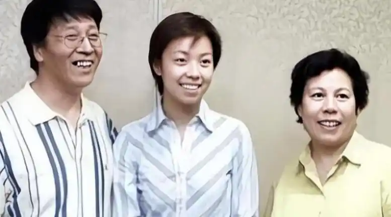 徐威：和袁立同居12年，但凡她接受1次求婚，我不会转身娶张怡宁