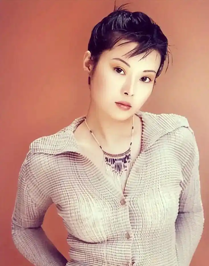 袁立与徐威：十二年情感历程的回顾与思考