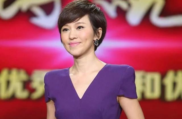 42岁央视最美主持欧阳夏丹，终于传来好消息，网友祝感情圆满！