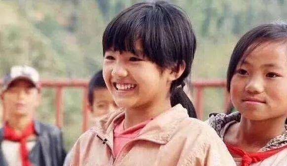 当年《变形记》中“小正太”杨桐，转身变学霸，留学出道成明星