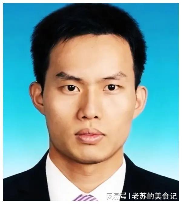 名校高材生因一杯水肝衰竭而亡，室友：这只是愚人节的一个玩笑