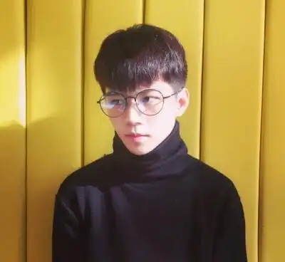 《变形计》中“小正太”杨桐，转身变学霸，如今成团出道成明星
