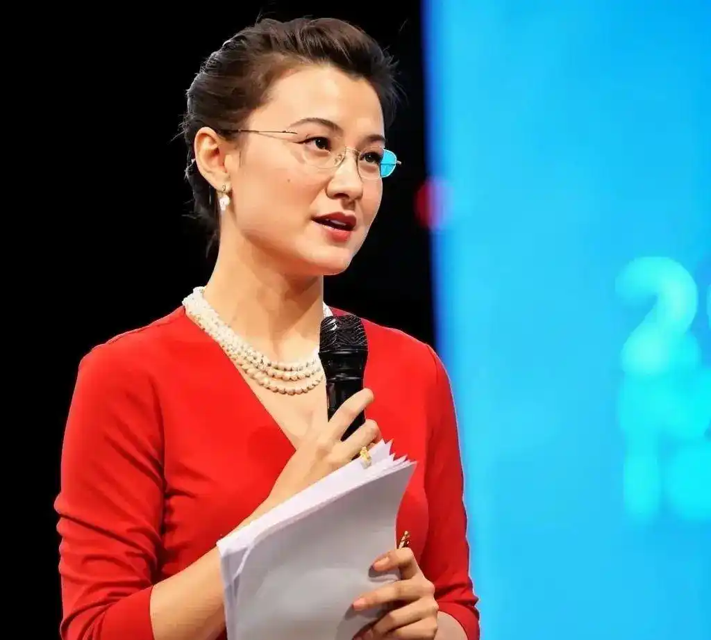 董倩做梦都想不到，和全红婵潘展乐两次访谈，让自己口碑一夜暴涨