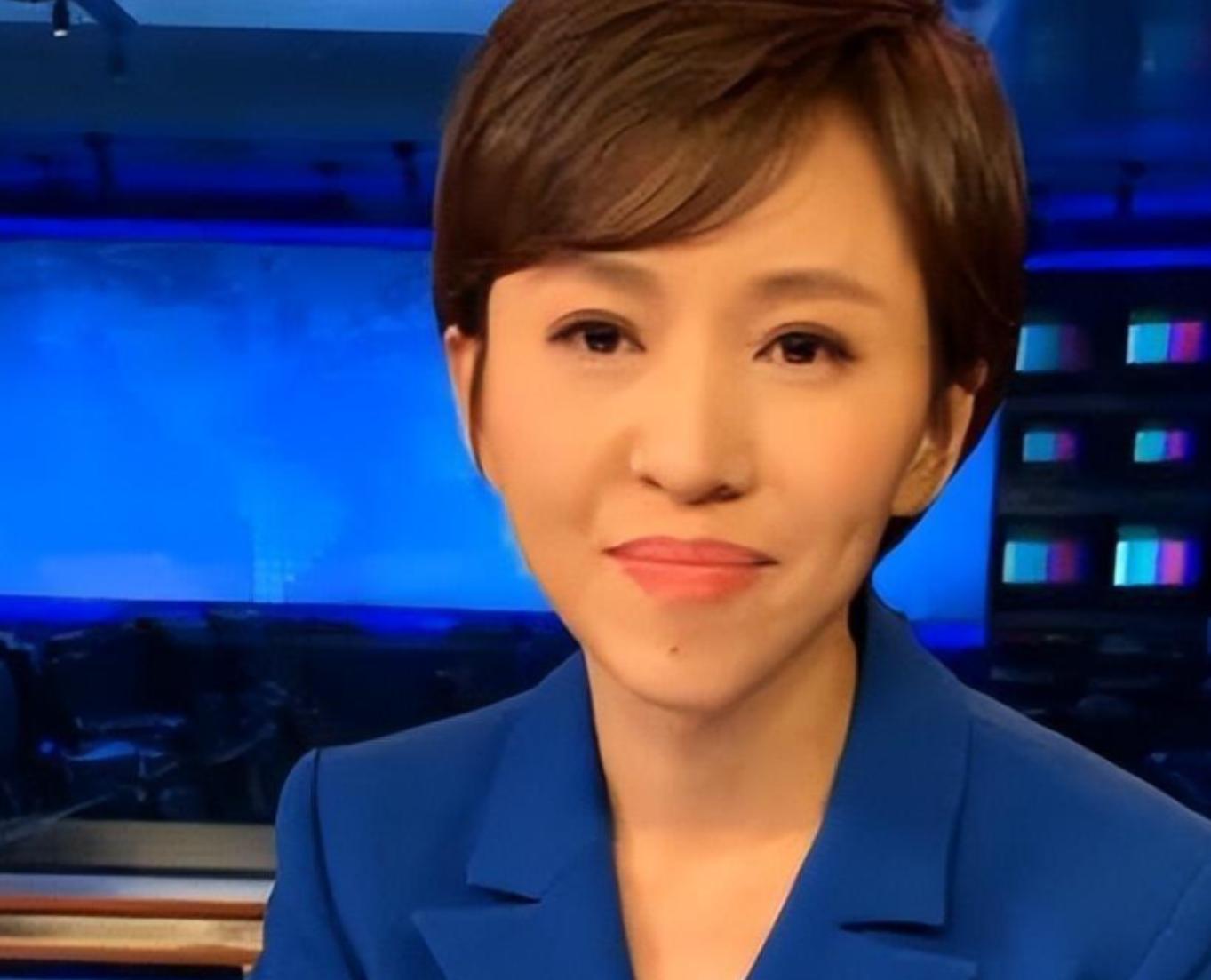 欧阳夏丹：父亲早逝母亲患癌，如今48岁无儿无女，没有固定职业