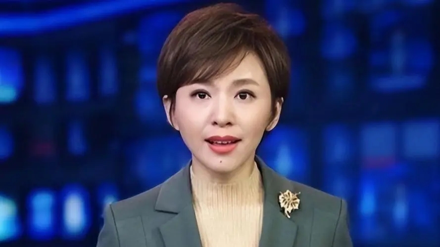 央视主持欧阳夏丹：你们看到了我的阳光，却不知我心中的忧伤