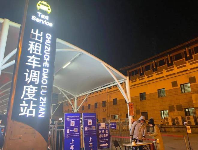 一场追尾事故后，才知道出租车也可能没有“三者险”