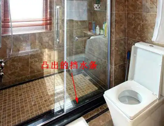 这个教科书式极简卫浴间，把「简单又高级」玩明白了