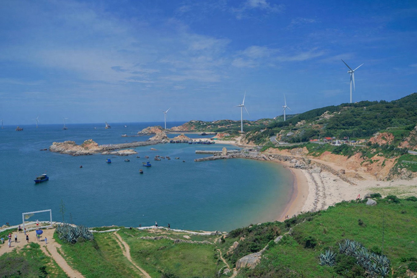 平潭岛2025年旅游攻略：浪漫蓝眼泪、渔村风情与山海奇景全指南