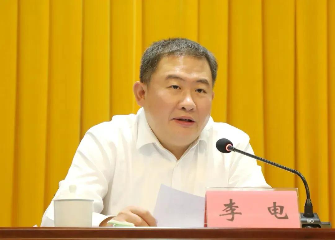 李电：全面推进法院工作现代化 为现代化新忠县建设提供有力司法保障