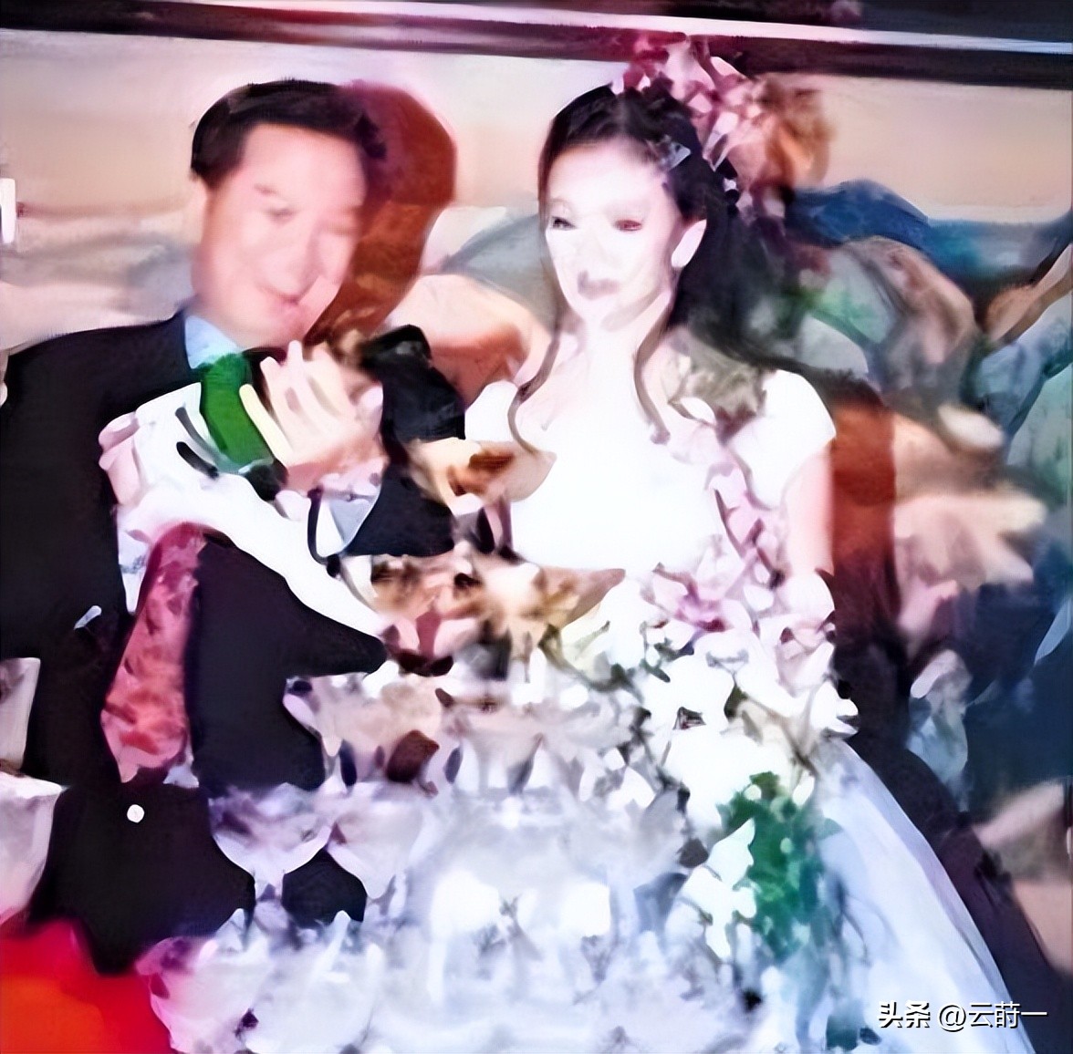 王艳终于熬出头,婆婆去世、儿子转性、老公失联,郭德纲的话应验了