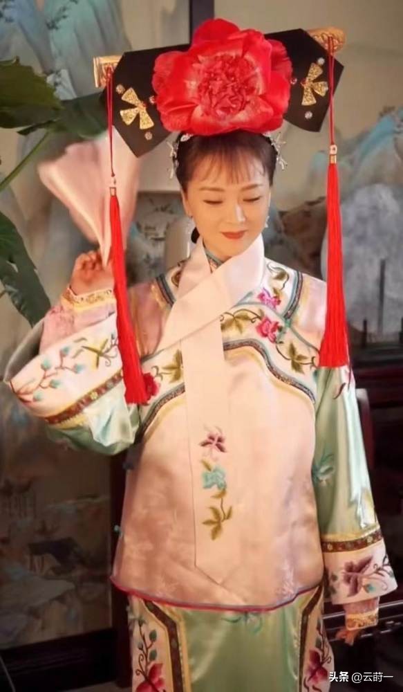 王艳终于熬出头,婆婆去世、儿子转性、老公失联,郭德纲的话应验了