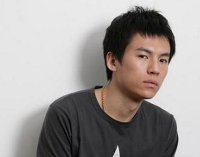 王艳：受不了继子满脸的嫌弃，用真心感动他，我们终究是一家人