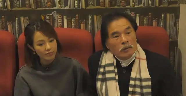 6个老婆”同住一屋，每人每月7万零花钱，71岁又娶第七房小娇妻