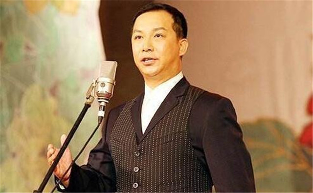 超级巨富：母亲是满清郡主，妻子是“晴格格”，豪宅在紫禁城旁边