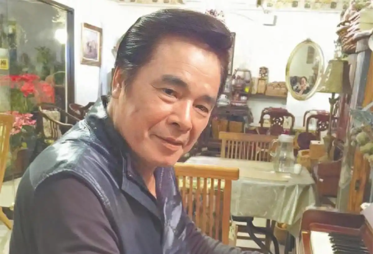 他是“现实版韦小宝”，二妻五妾，71岁时娶小20岁红颜知己做七房