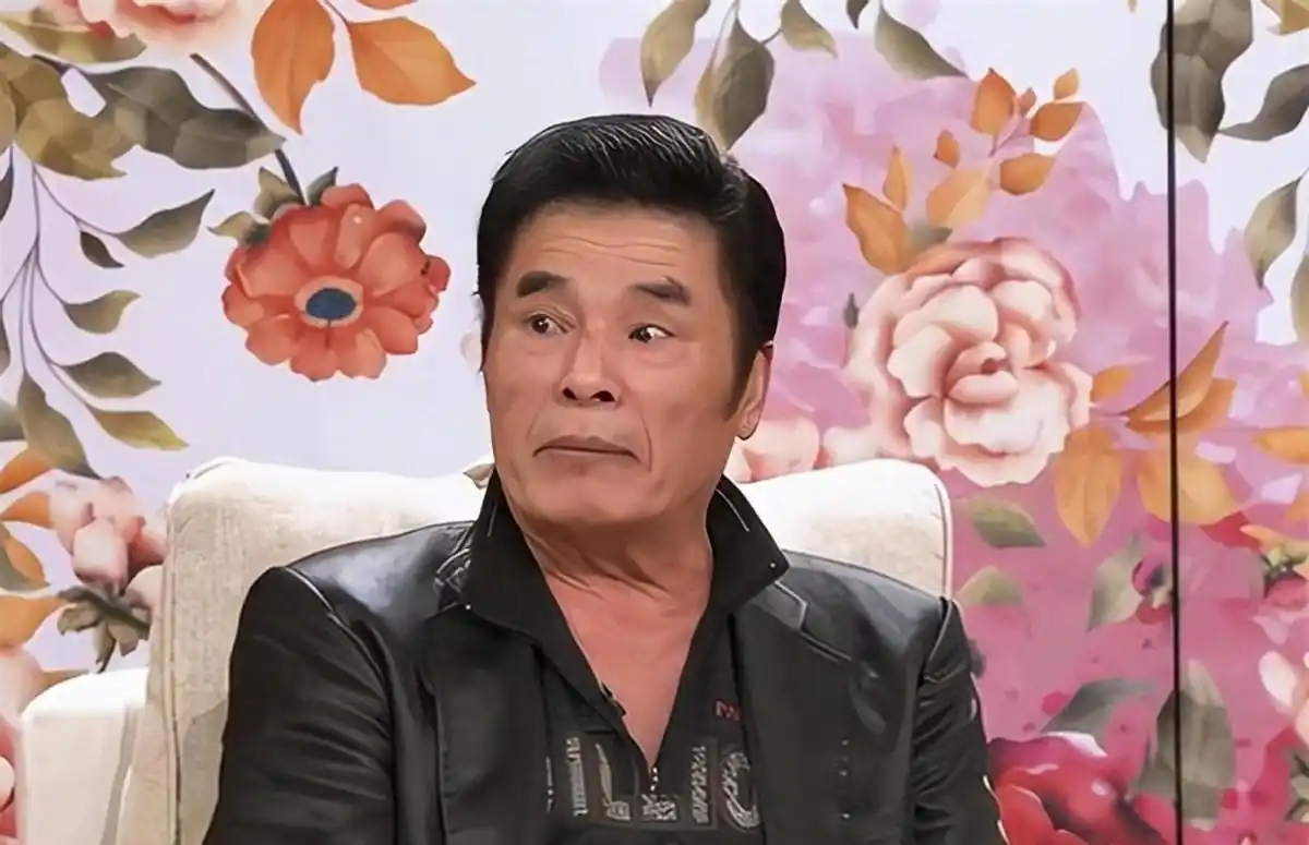 他是“现实版韦小宝”，二妻五妾，71岁时娶小20岁红颜知己做七房