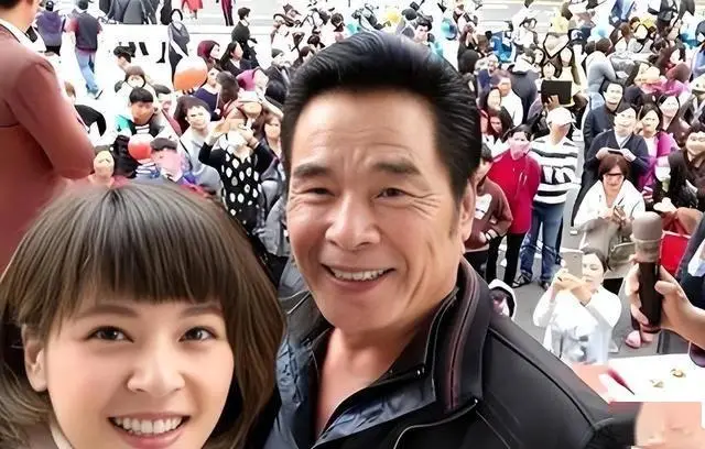 一妻五妾，六妻同堂！每人每月7万零花钱，71岁又娶第七房小娇妻