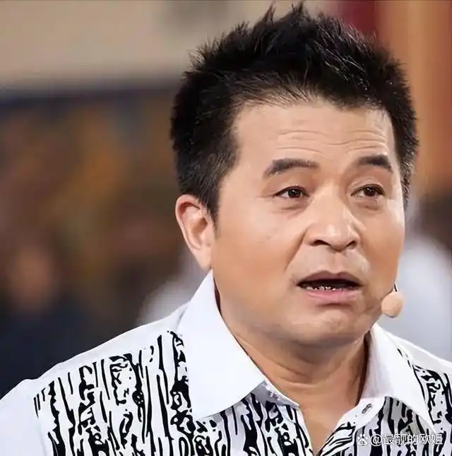 毕福剑现状曝光，离开央视九年，从事多项副业，早已衣食无忧