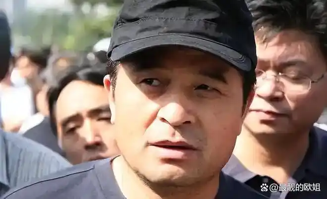 毕福剑现状曝光，离开央视九年，从事多项副业，早已衣食无忧
