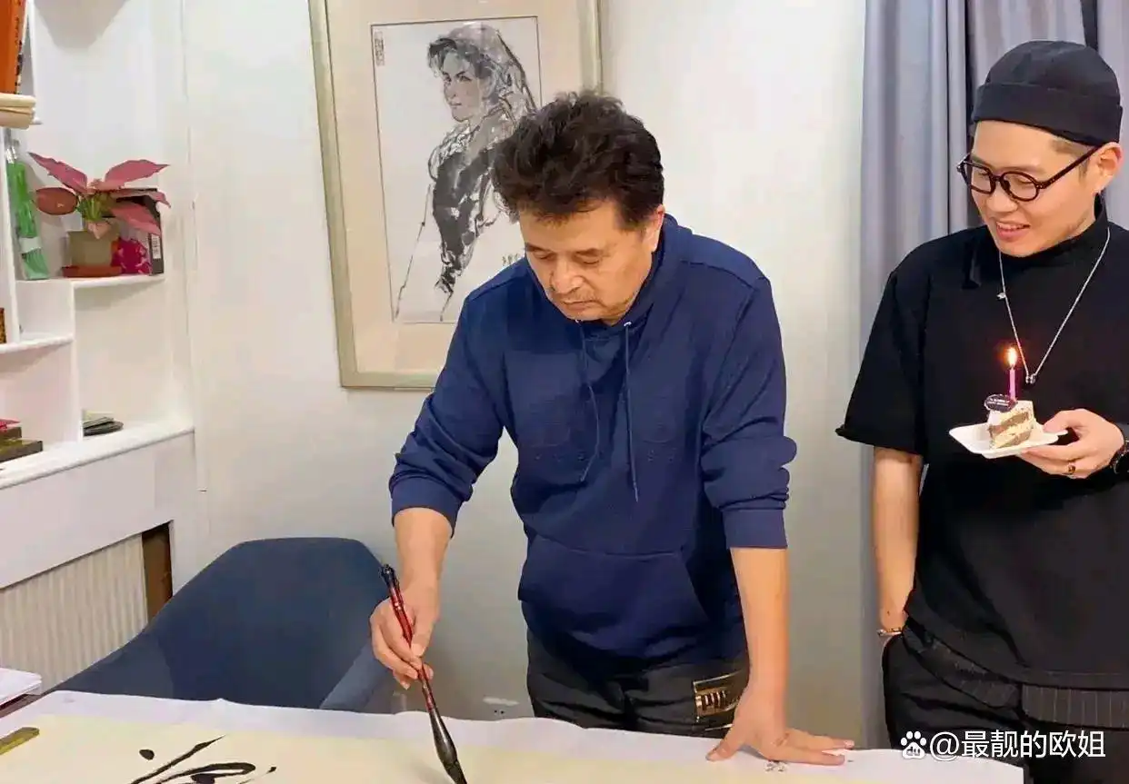 毕福剑现状曝光，离开央视九年，从事多项副业，早已衣食无忧