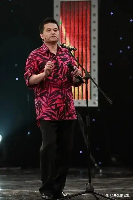 毕福剑现状曝光，离开央视九年，从事多项副业，早已衣食无忧