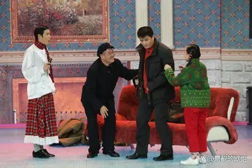 毕福剑现状曝光，离开央视九年，从事多项副业，早已衣食无忧