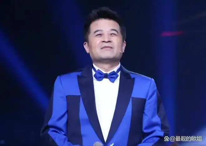 毕福剑现状曝光，离开央视九年，从事多项副业，早已衣食无忧