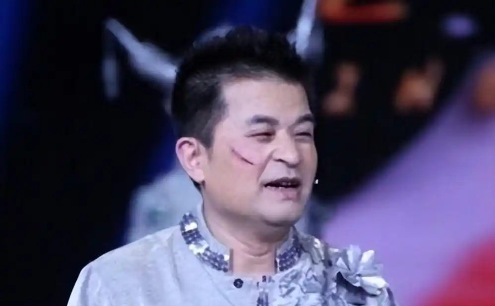有一种“反噬”叫毕福剑现状，口无遮拦的他，如今报应都一一应验