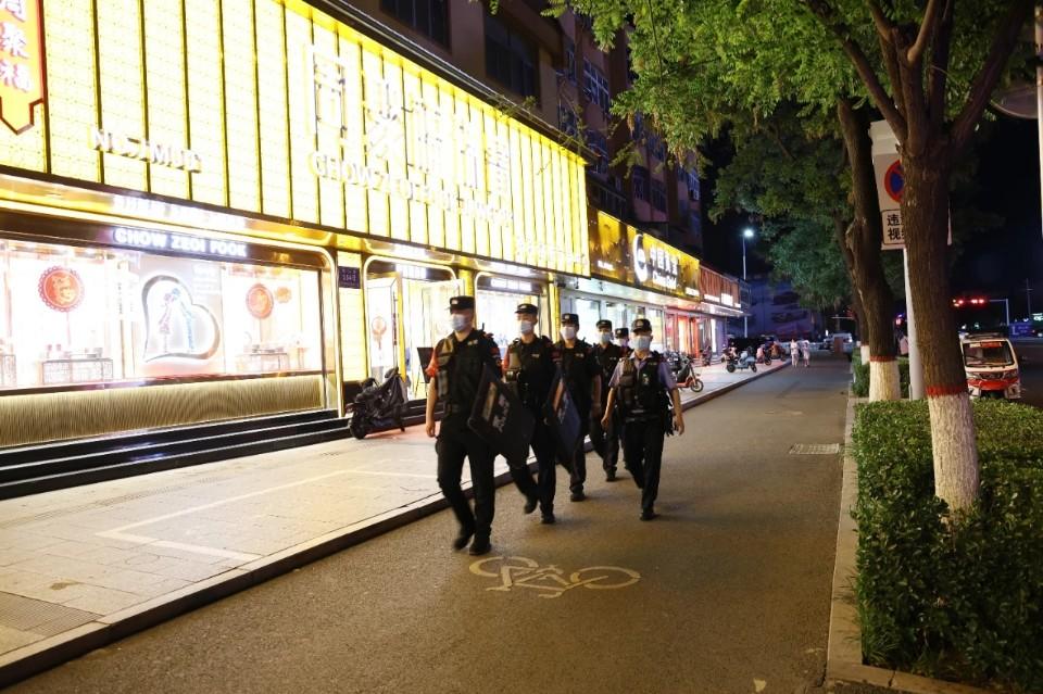 一晚抓获6人，莱西开展夏季治安打击整治“百日行动”