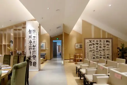 拓展训练场：解锁团队成长的“新天地”