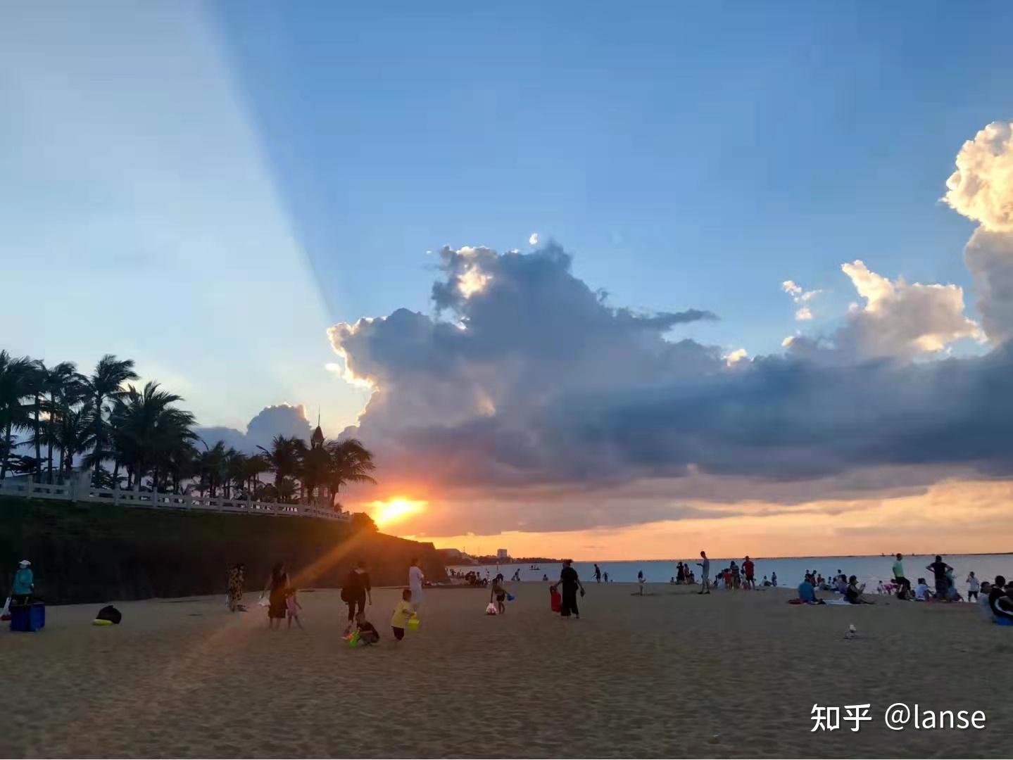 海南旅游攻略，8天7晚自由行路线推荐，玩转大海蓝天，尽享海南美食