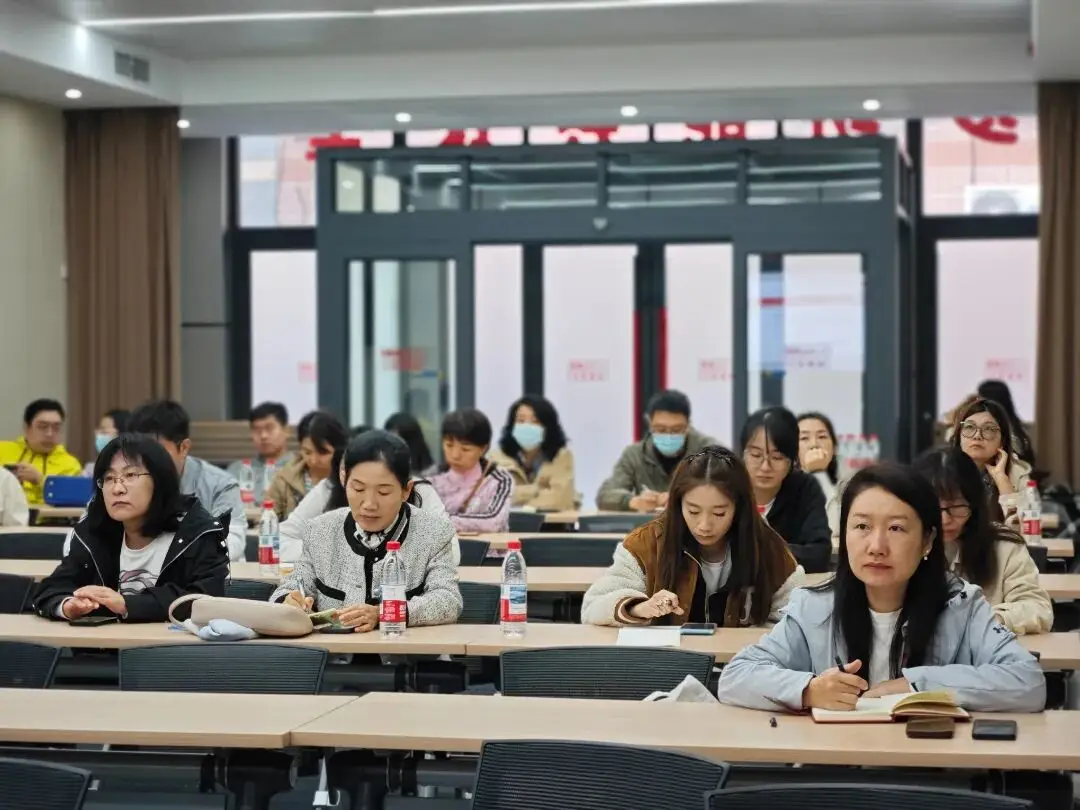 丰台街道宣传信息员暨新闻发声人培训圆满收官！四节干货课赋能基层宣传技能“大升级”