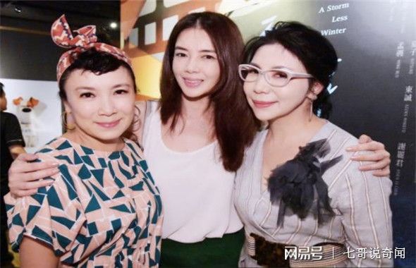 美女造型师挺过婚变，揪失婚女星组妇仇者联盟，共创幸福人生