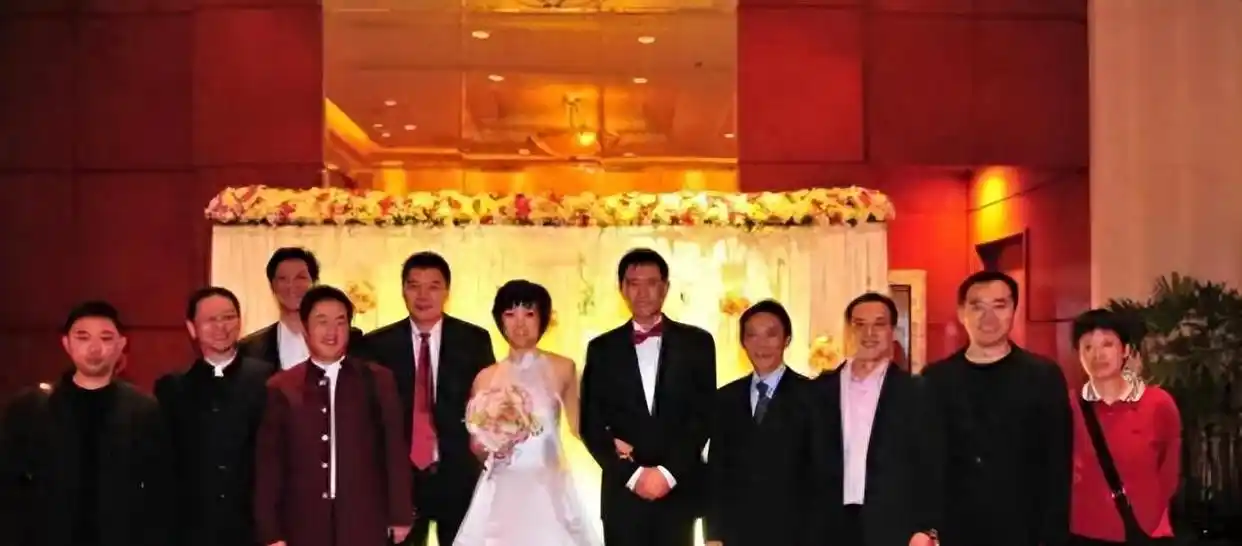 徐威被张怡宁吸引，离开袁立成就婚姻与事业的传奇