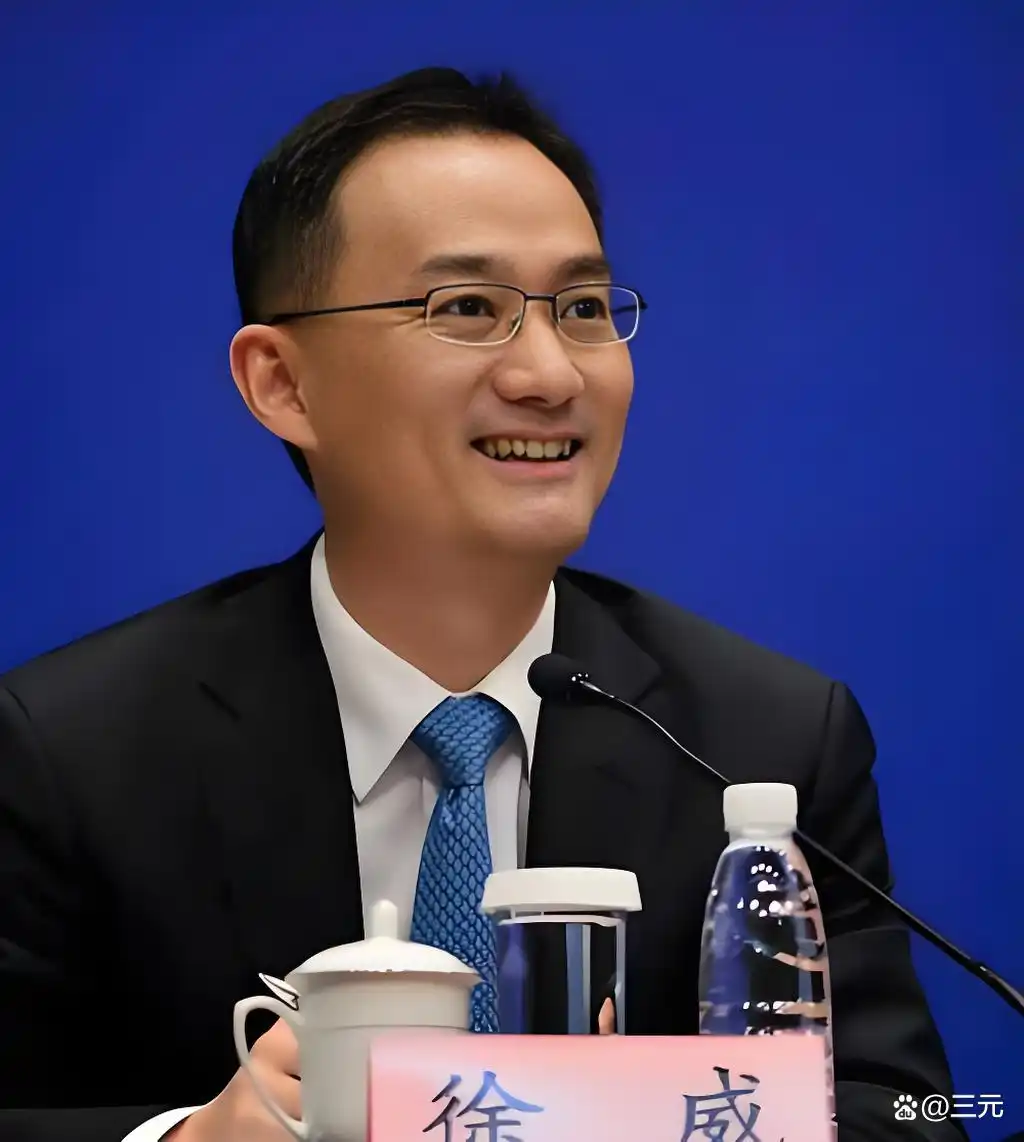 商界才子徐威与袁立：从甜蜜相恋到各自归宿，爱情之路抉择