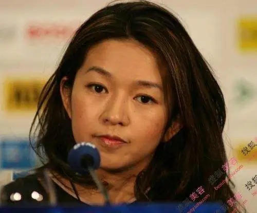 红三代貌美如花 时尚妆容名媛气质