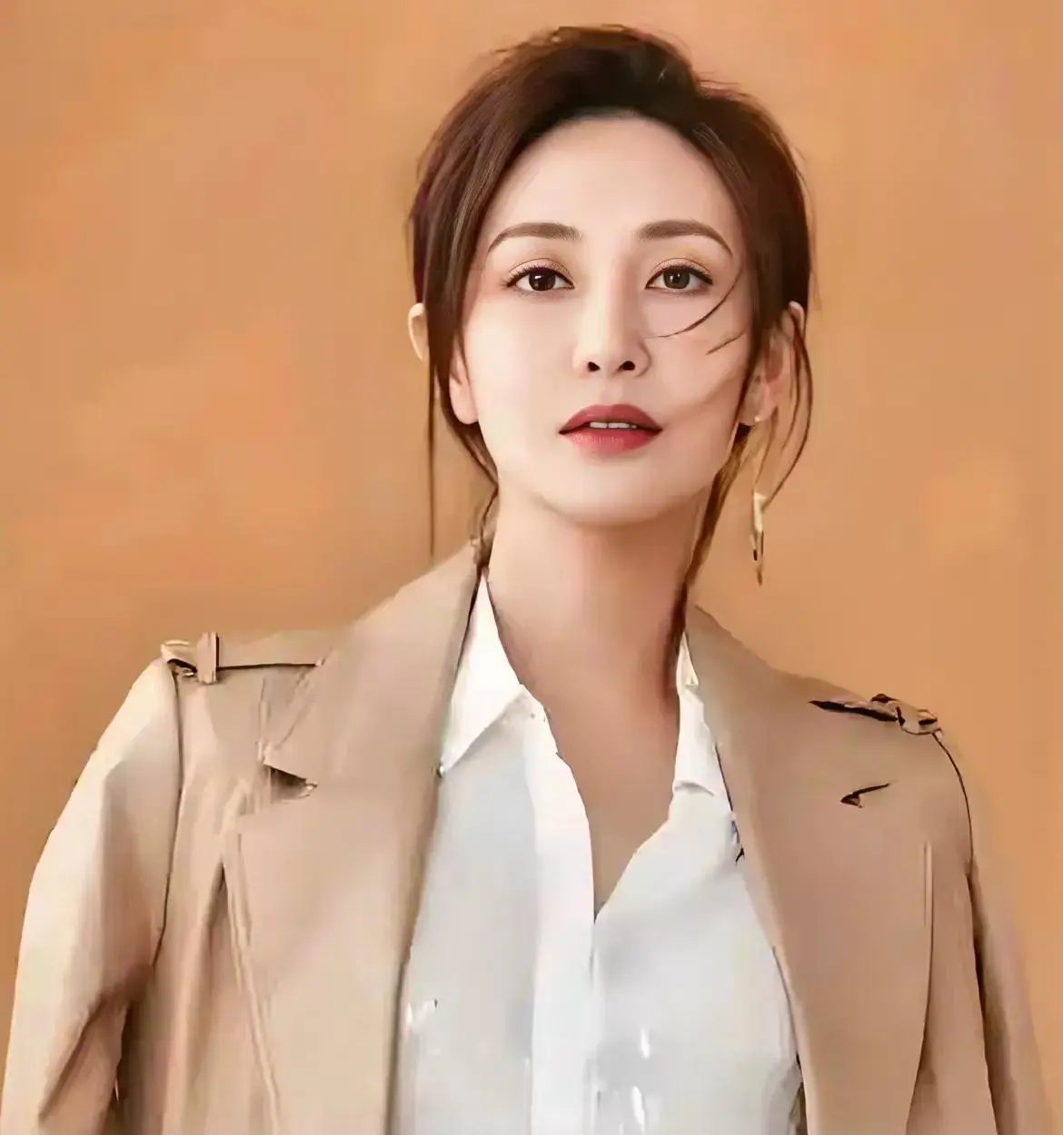北京卫视12位曾经与现在的美女主持人，每位都是才貌双全