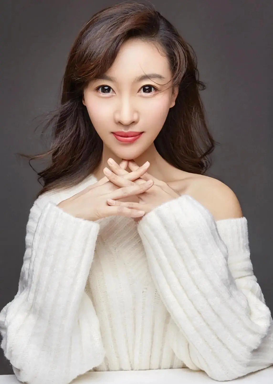 北京卫视12位曾经与现在的美女主持人，每位都是才貌双全