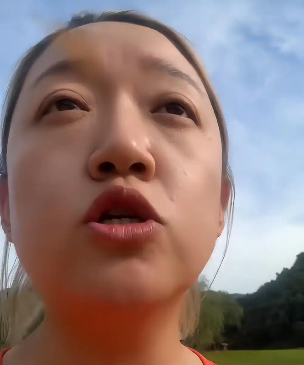沈阳文旅事件：女士畅玩被驱，老总致电道歉