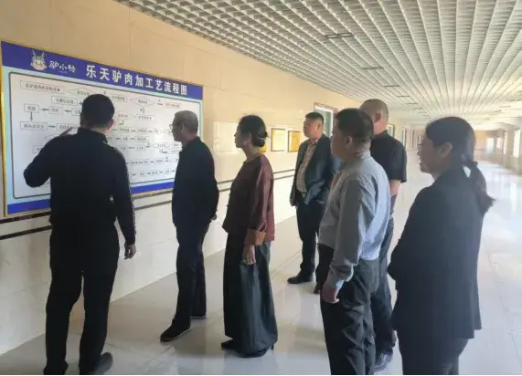 赤峰市河北商会一行到河间市考察调研