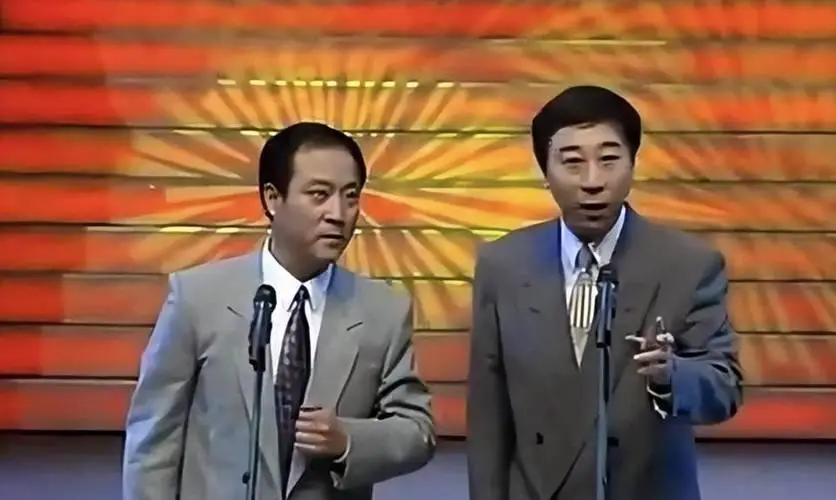 岳云鹏春晚通知作品大改，坦然接受！评论区却炸锅了