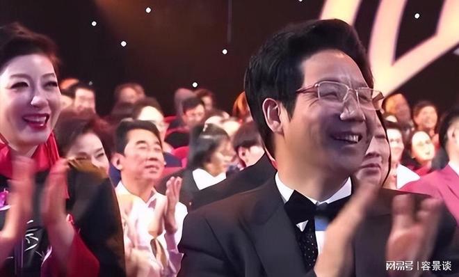 春晚从不对外售票，那现场的观众都哪里来的？看完长见识了
