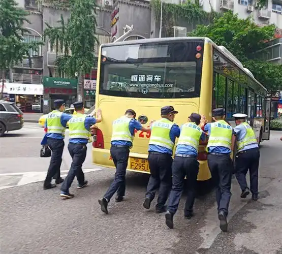泸州公交启动全新定制服务，助力开学季出行